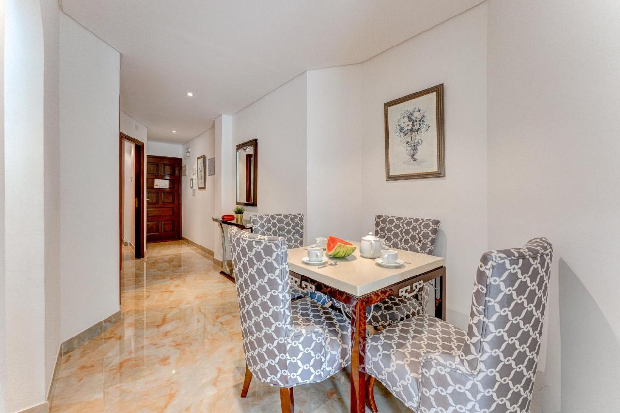Brand New In Park Albatros With Pool View Appartement